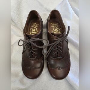 Dansko NELL Dark Brown Scalloped Leather Lace-Up Heels Size 39